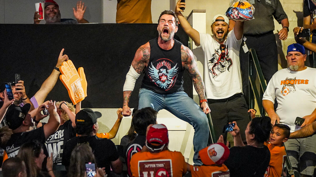 Read more about the article WWE Monday Night RAW May 26th, 2025 Results: Penta & Rollins Qualify, Liv Morgan Returns, Kairi Sane Ends 5-Year Drought, and CM Punk Outsmarts His Rivals on a Wild Night of RAW!