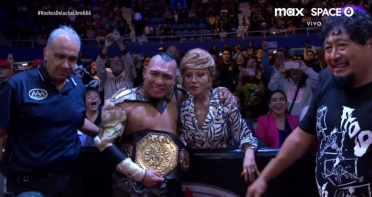 Read more about the article El Hijo del Vikingo Regains AAA Mega Championship, Set to Defend Against Chad Gable at WWE x AAA Worlds Collide