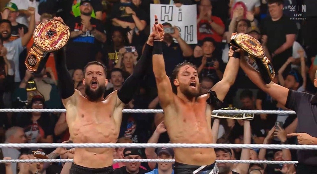 Read more about the article Judgment Day Reclaims Gold in Pittsburgh: Bálor and McDonagh Knock Off The New Day to Begin RAW with a Statement Win