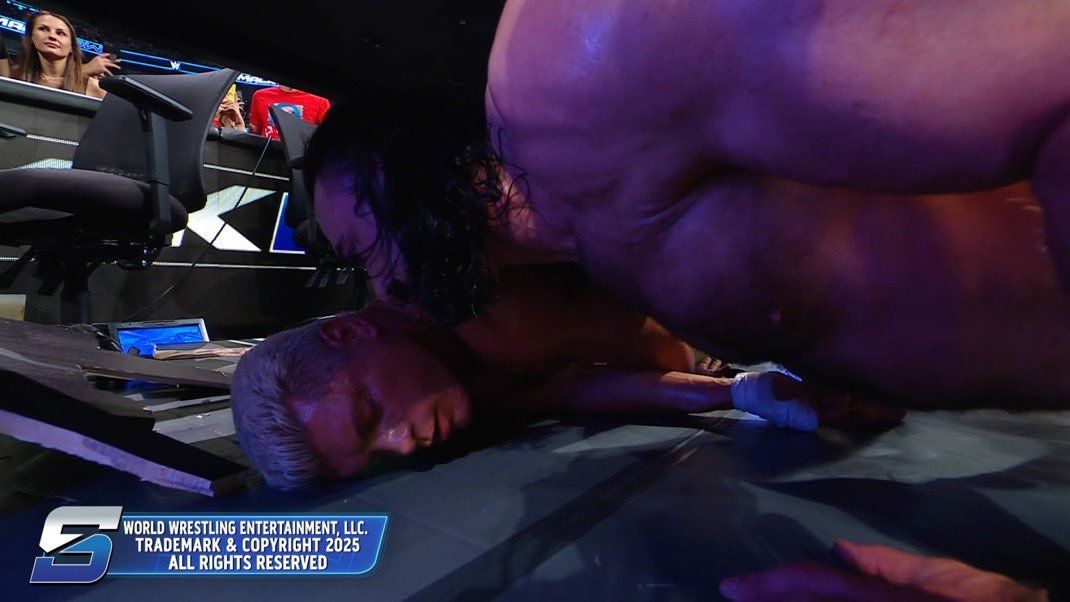 Read more about the article WWE Friday Night SmackDown — August 8, 2025 Results: Cena Accepts Logan Paul for Clash in Paris; Rhodes’ Save Sparks Chaotic Main-Event Brawl