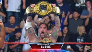 Read more about the article CM Punk Captures Vacant WWE World Heavyweight Championship — Defeats Jey Uso in Main Event of Saturday Night’s Main Event