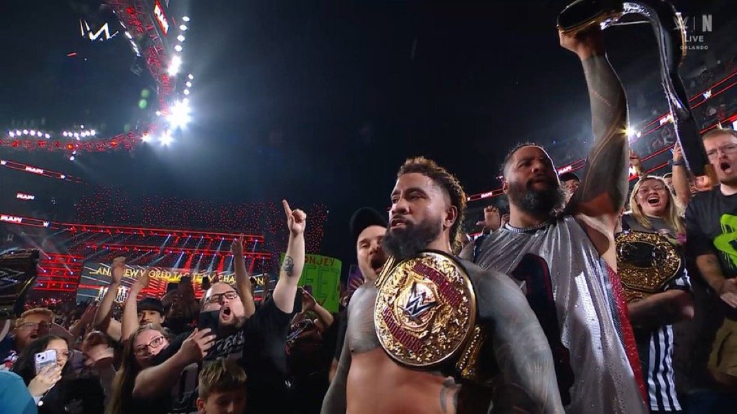 Read more about the article WWE Monday Night RAW Dec. 29th, 2025 Results and Recap: The Usos Reclaim Tag Team Glory as 9-Time Champions, Vaquer Stands Tall, and Penta Shakes RAW’s 2026 Landscape